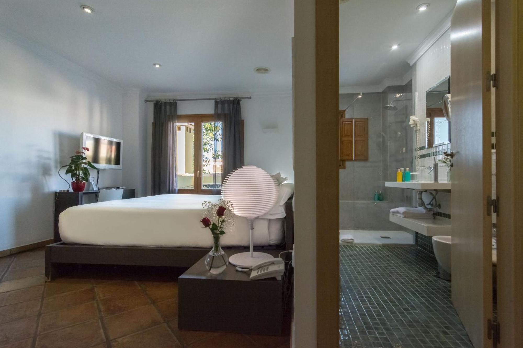 Hotel Nou Roma Дения Екстериор снимка