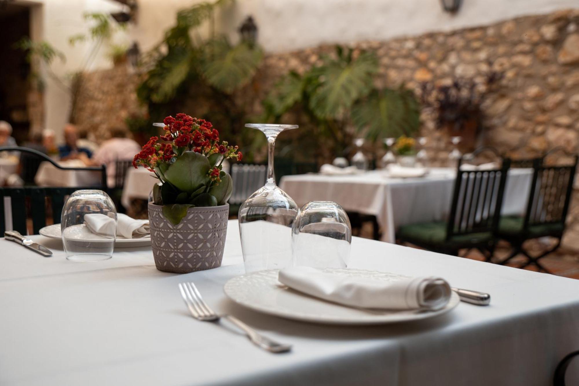 Hotel Nou Roma Дения Екстериор снимка