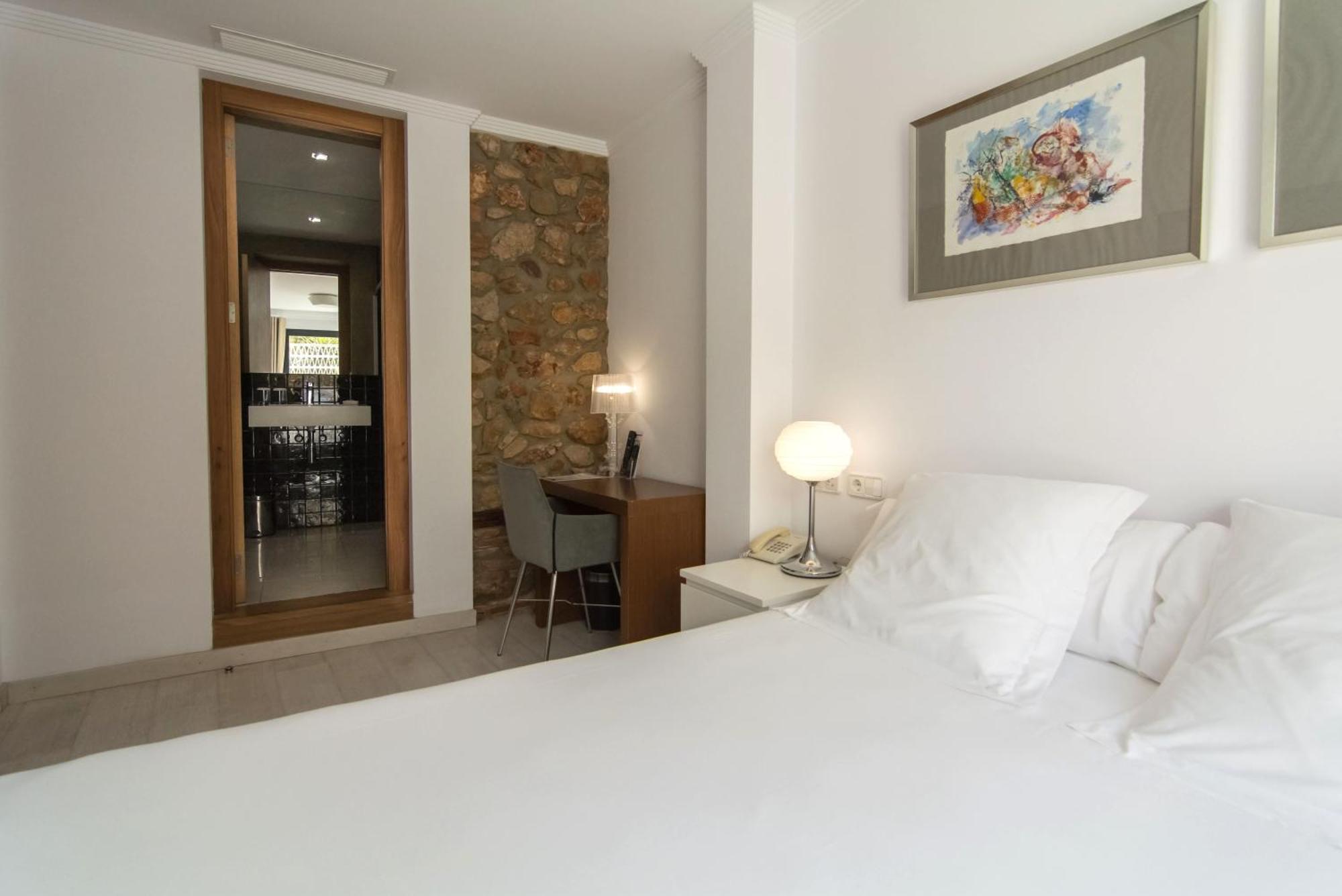 Hotel Nou Roma Дения Стая снимка