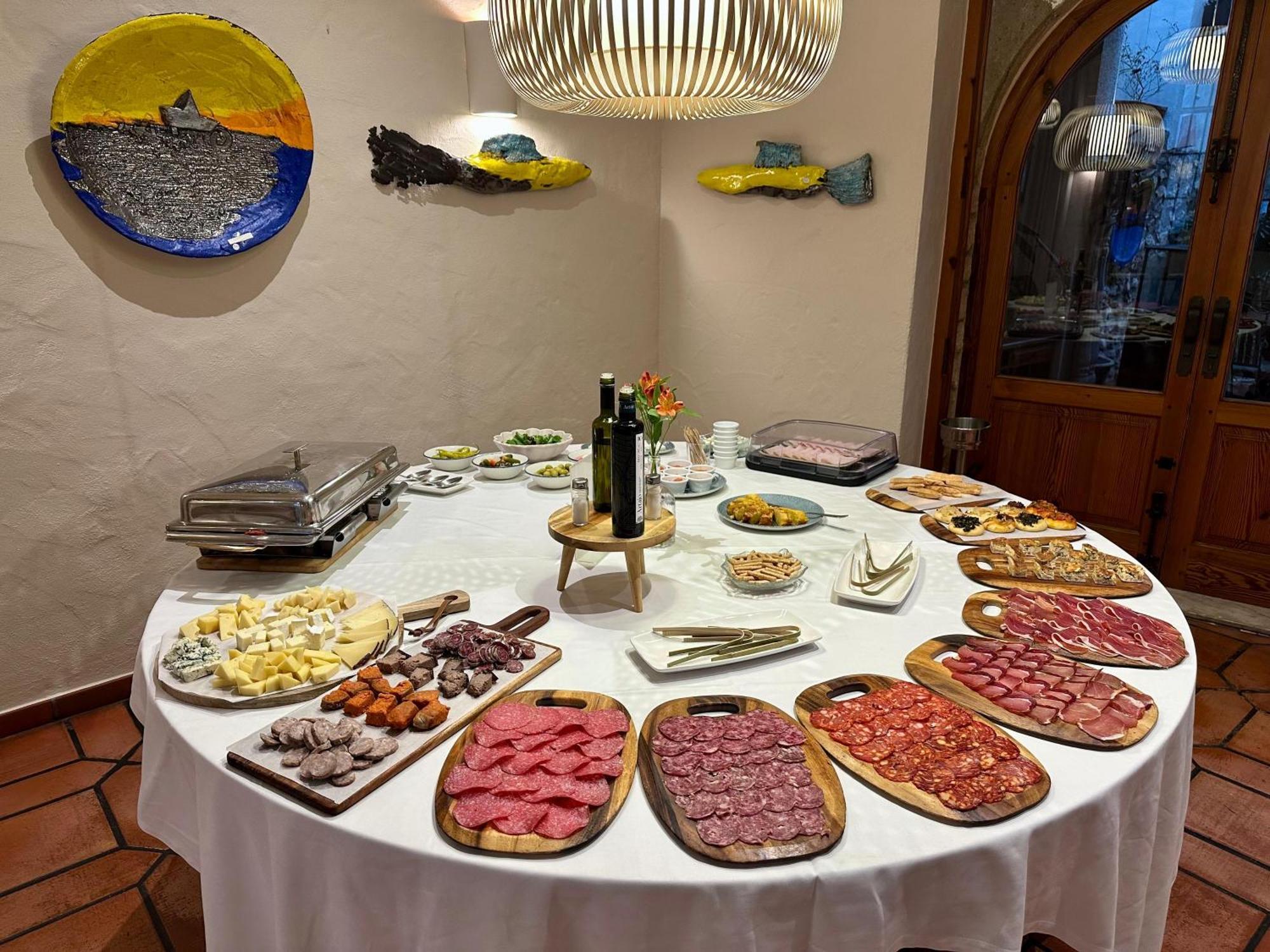 Hotel Nou Roma Дения Екстериор снимка