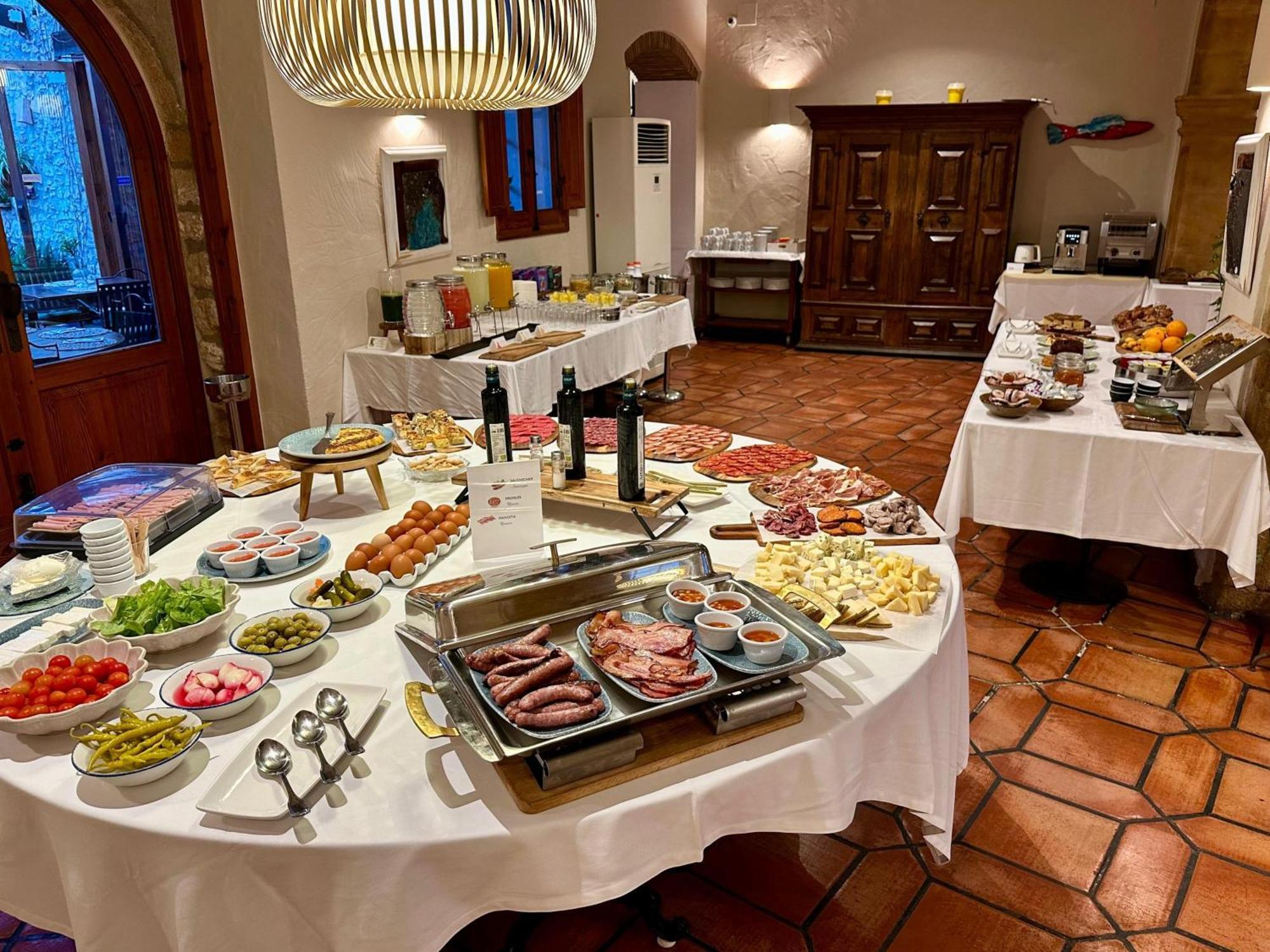 Hotel Nou Roma Дения Екстериор снимка